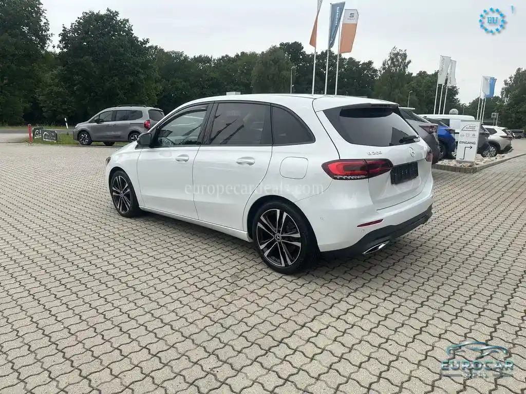 Mercedes-Benz B 200