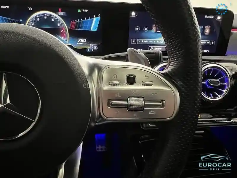 Mercedes-Benz A 35 AMG