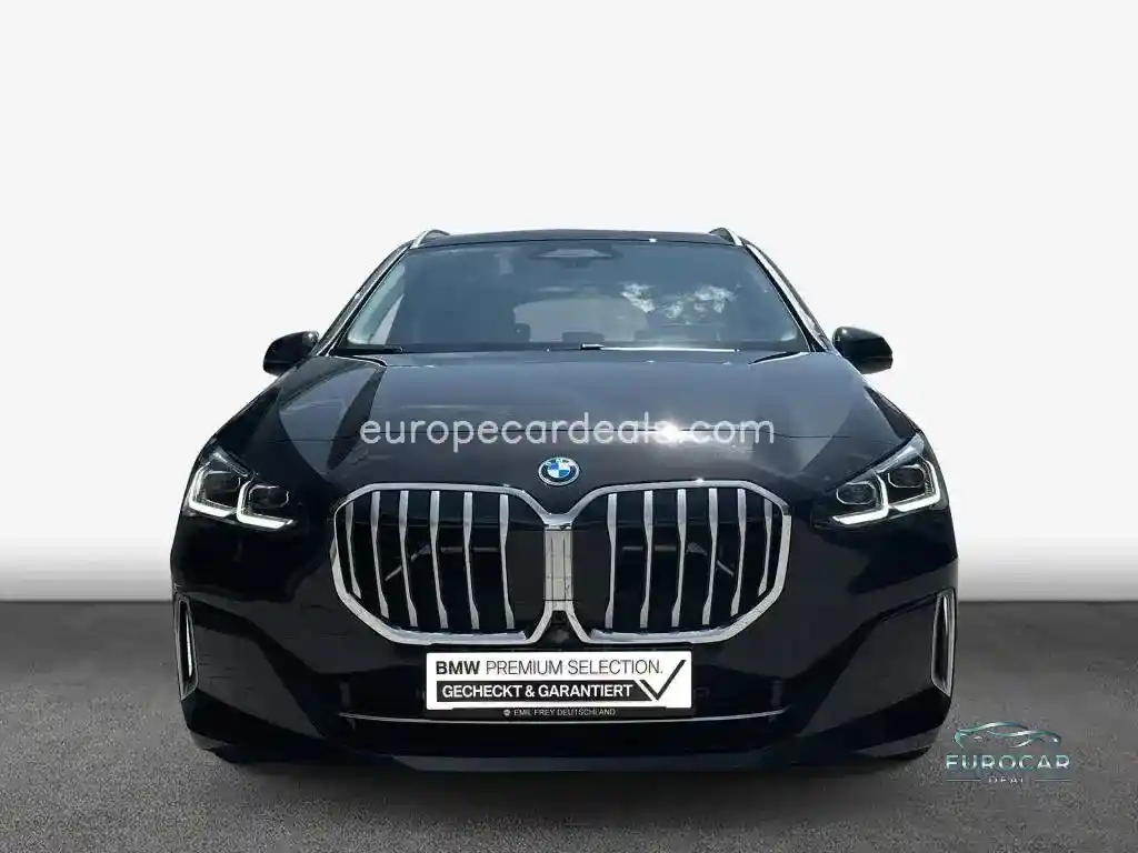 BMW 225