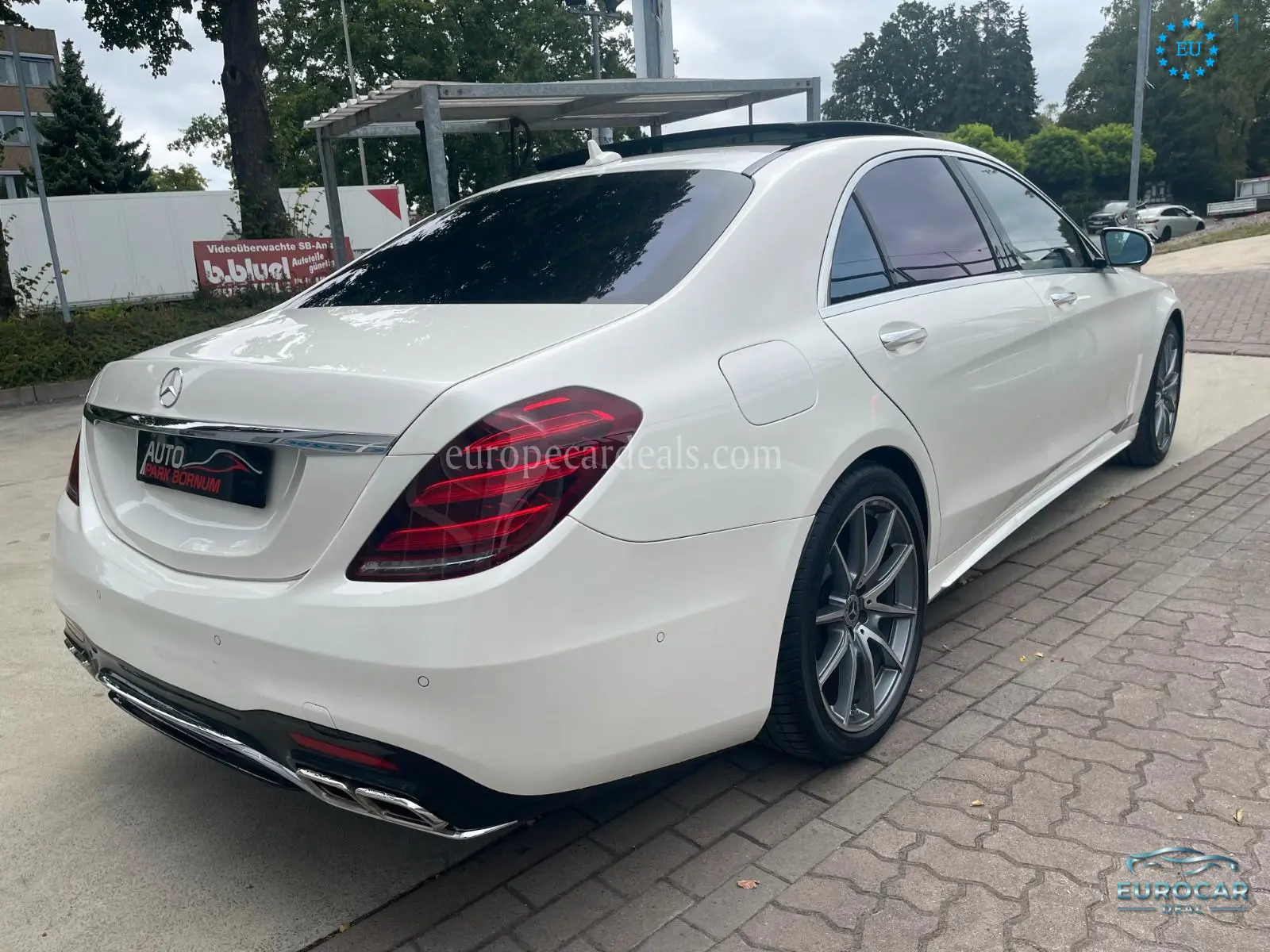 Mercedes-Benz S 560