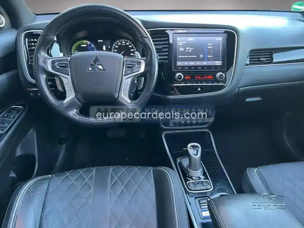 Mitsubishi Plug-in Hybrid Outlander