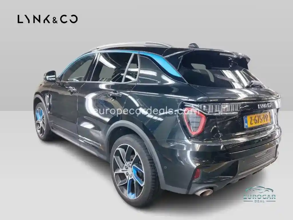 Lynk&Co 01