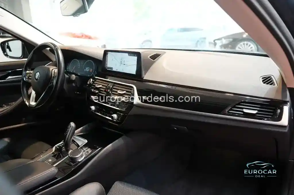 BMW 525
