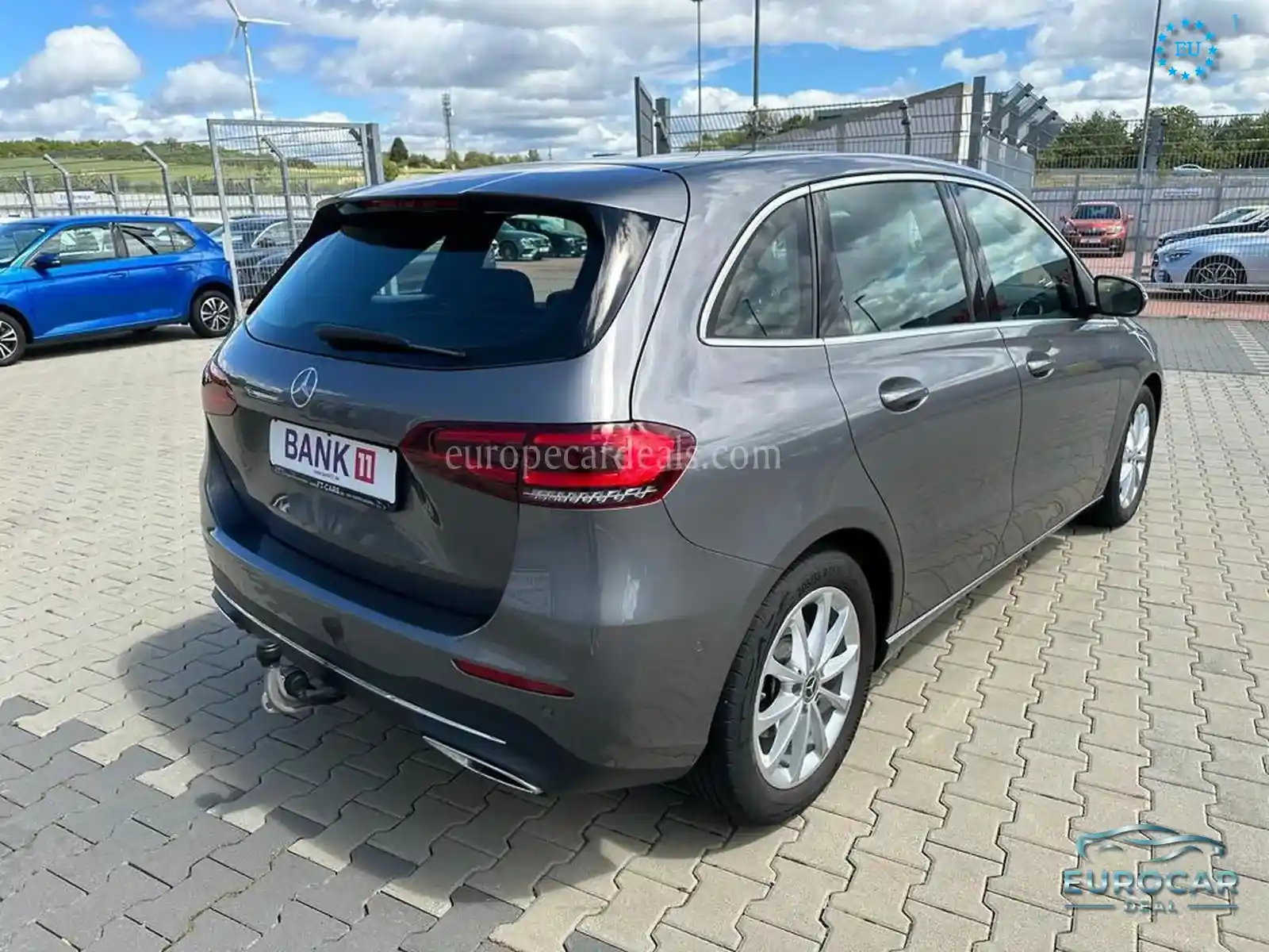 Mercedes-Benz B 200