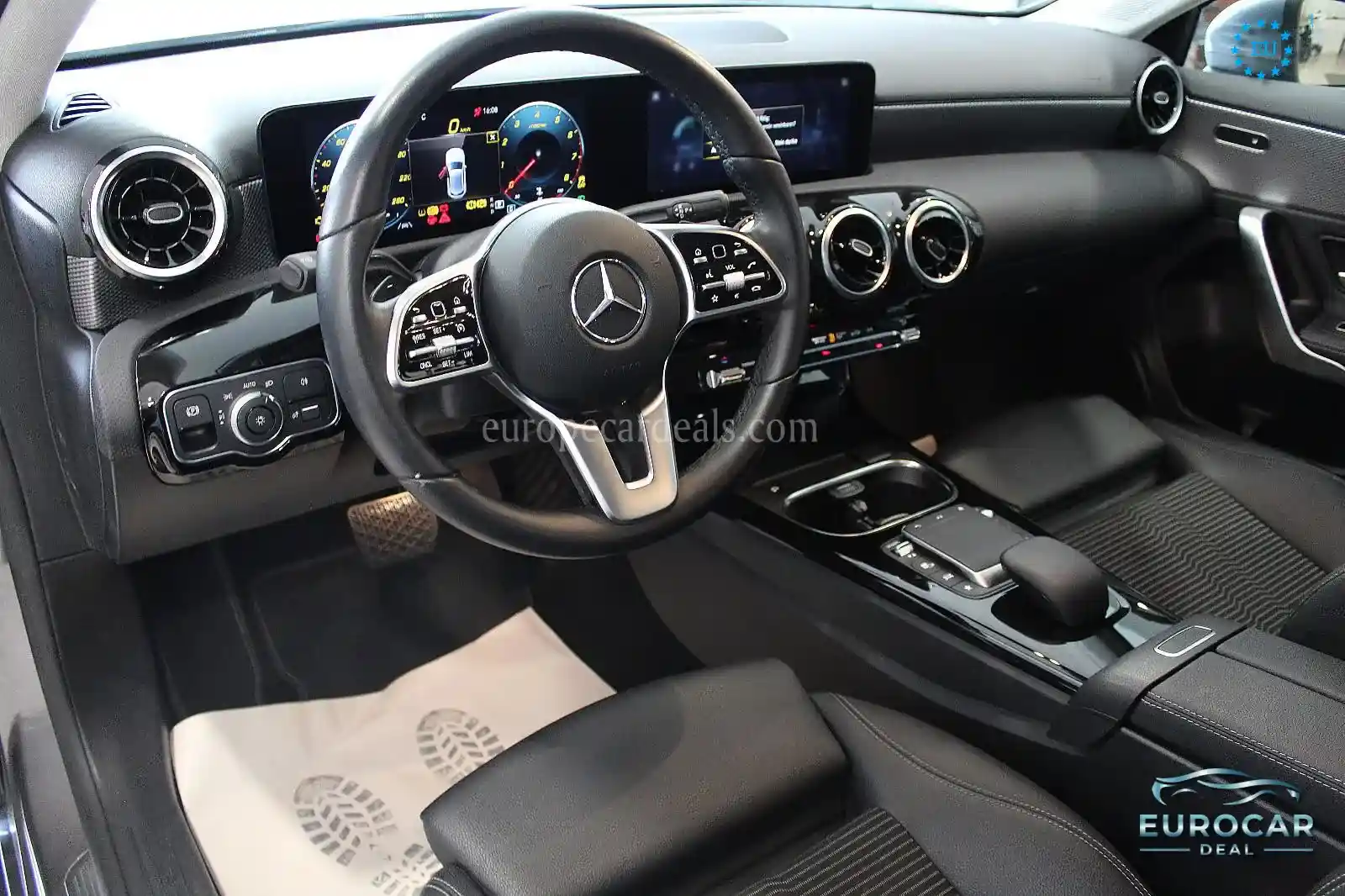 Mercedes-Benz A 220