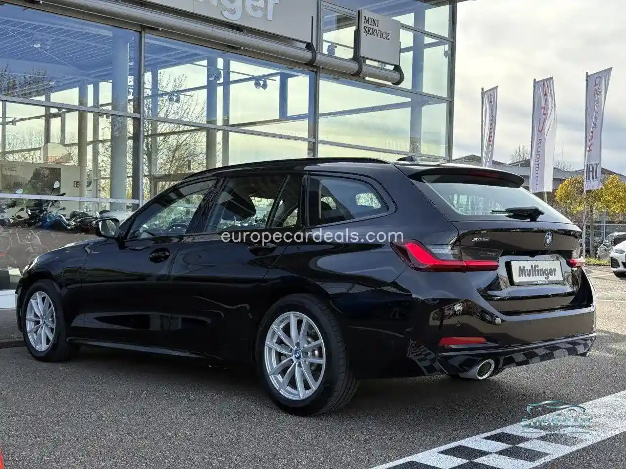 BMW 330
