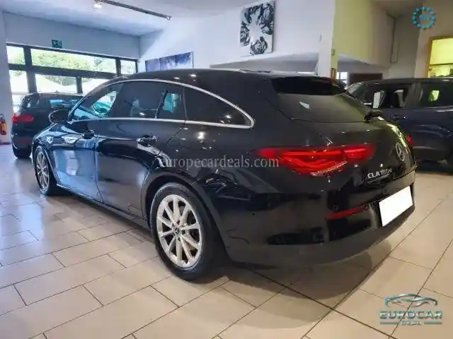 Mercedes-Benz CLA 180 Shooting Brake