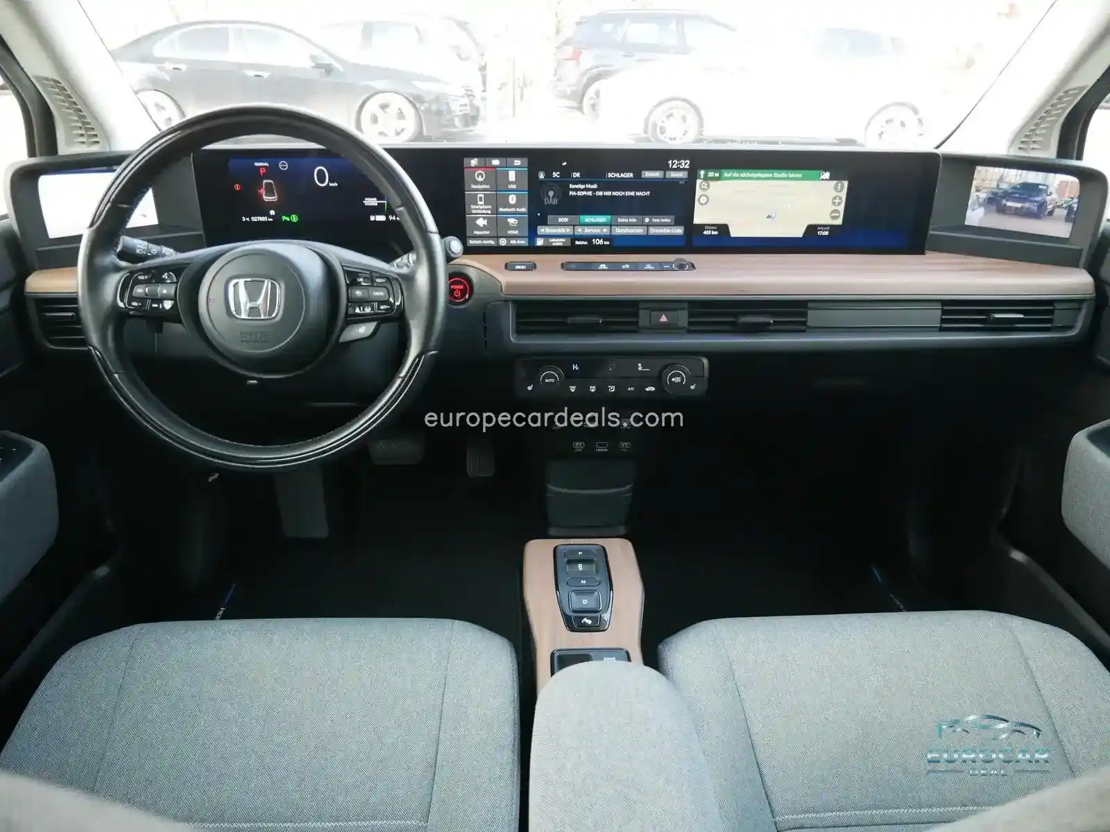 Honda e