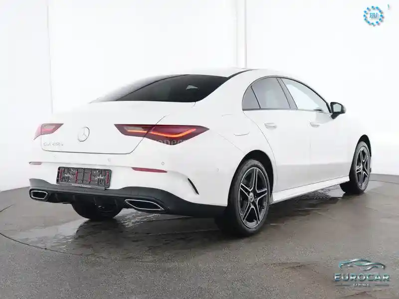 Mercedes-Benz CLA 250