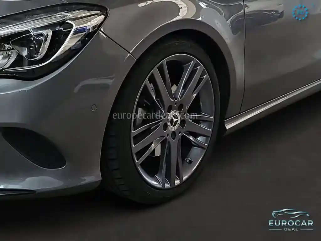 Mercedes-Benz CLA 200 Shooting Brake