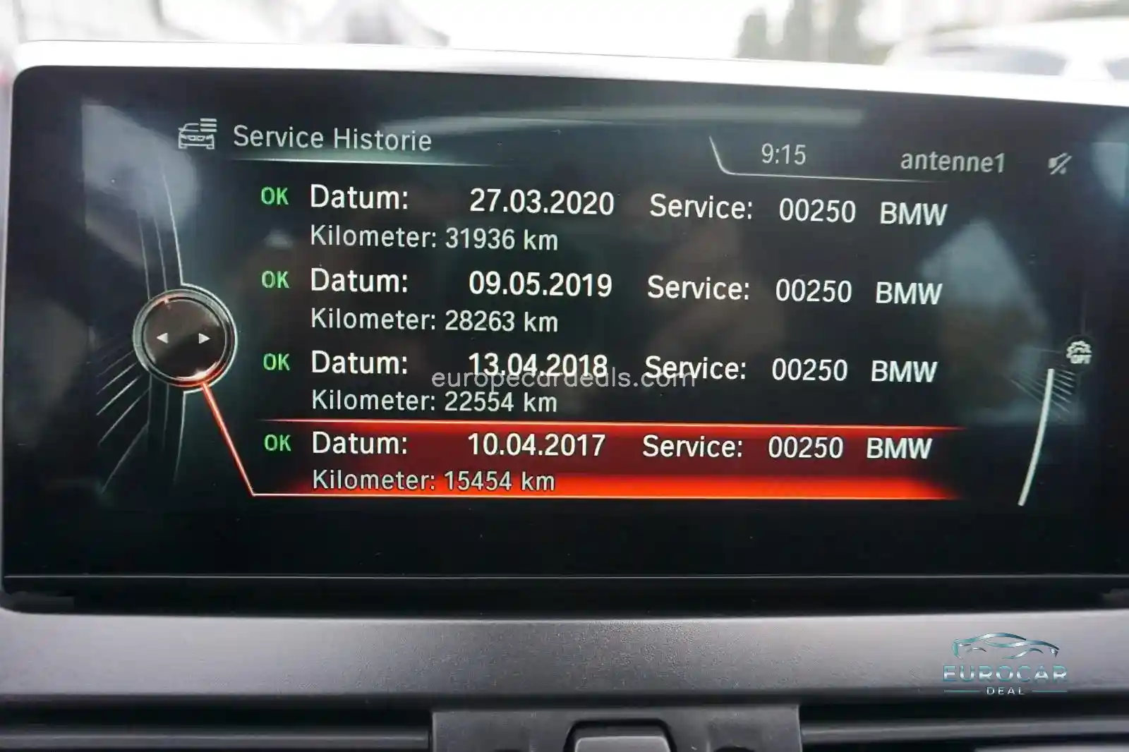 BMW 225