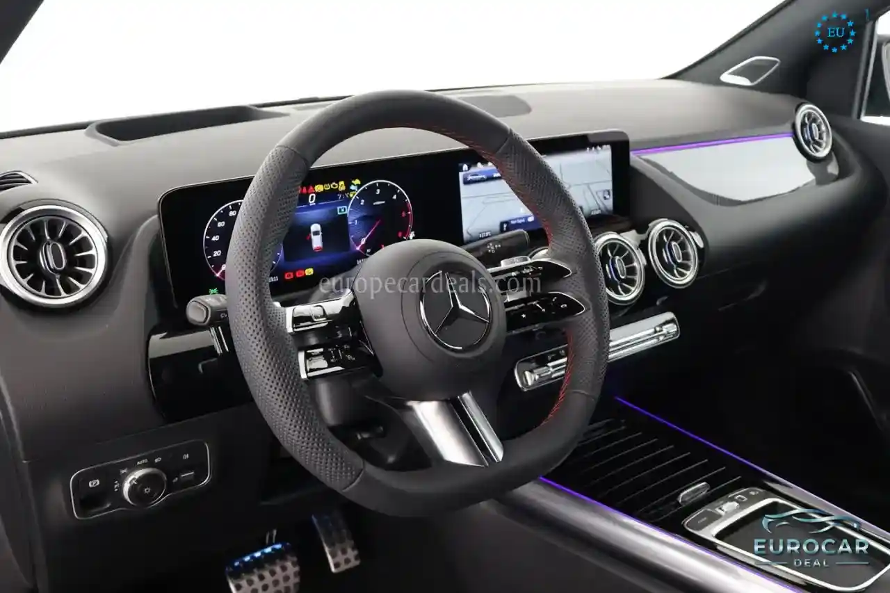 Mercedes-Benz B 220