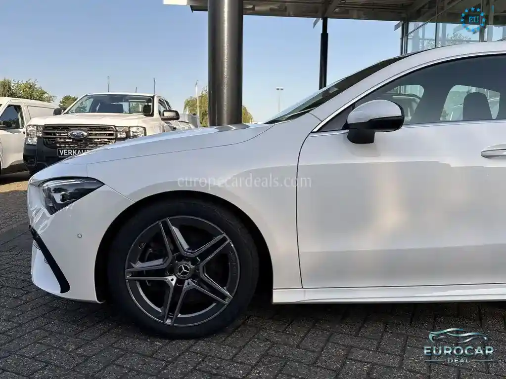 Mercedes-Benz CLA 220