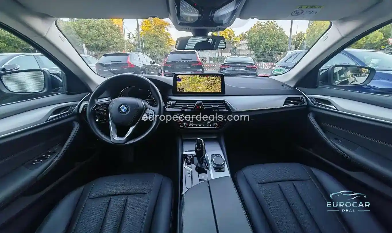 BMW 530
