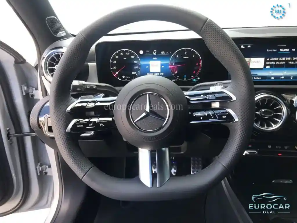 Mercedes-Benz A 220