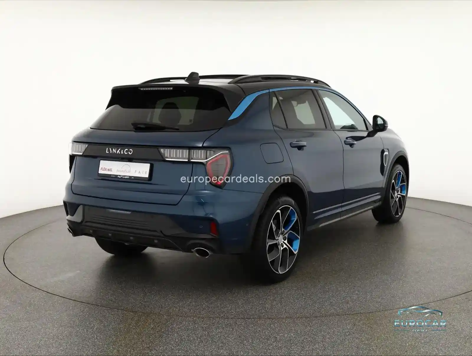 Lynk&Co 01