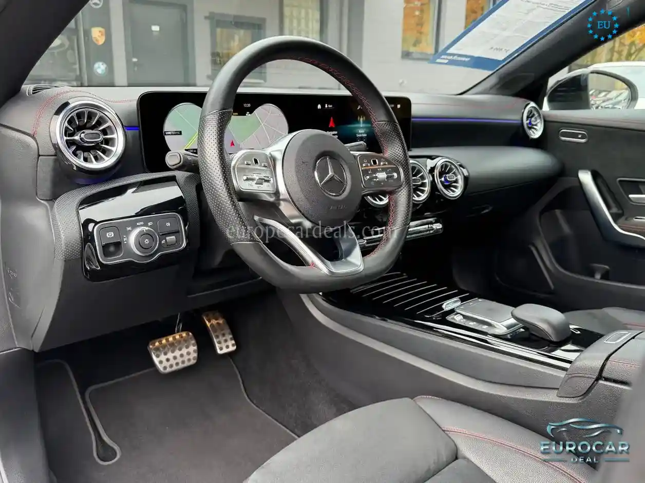 Mercedes-Benz CLA 200