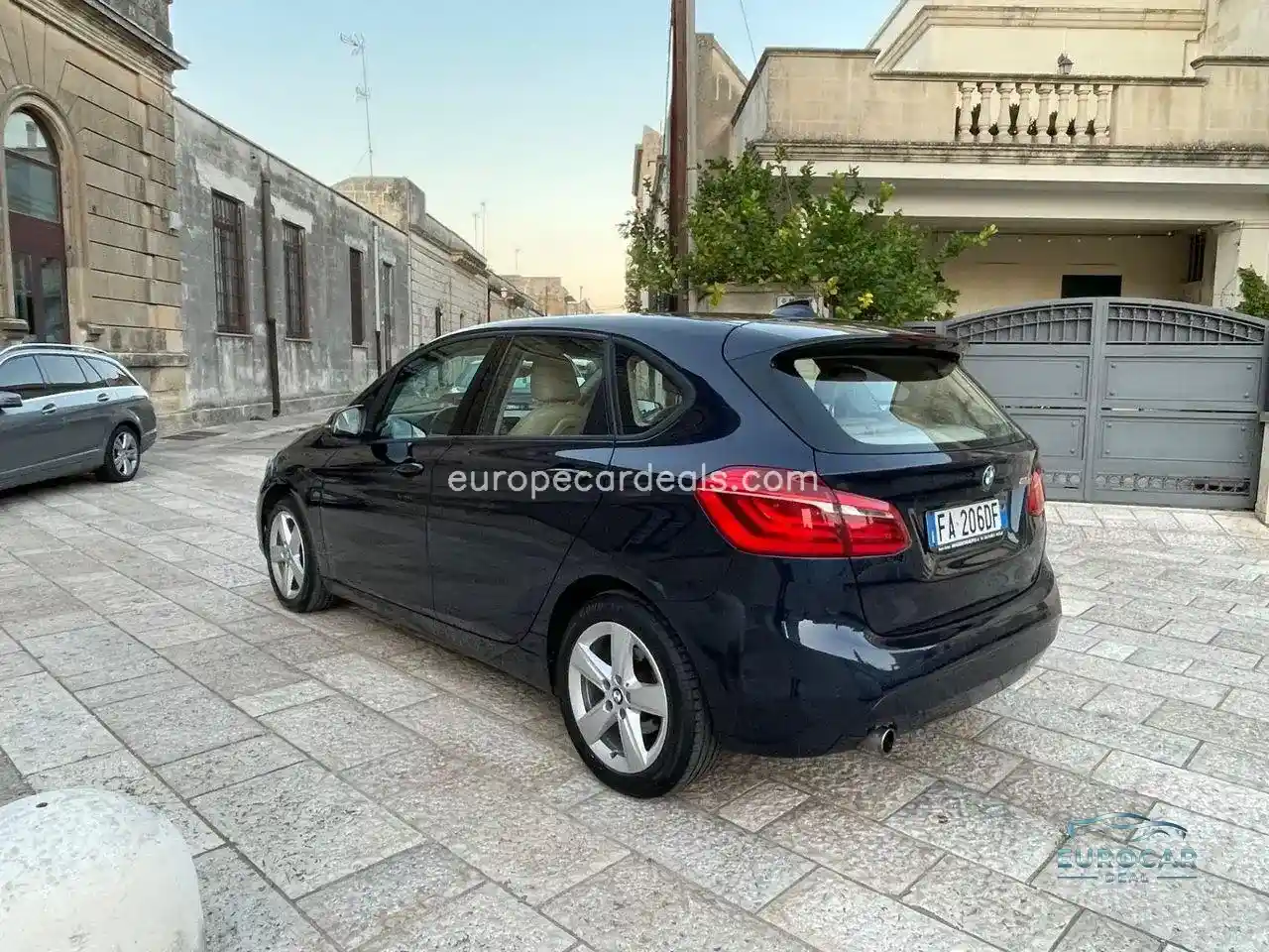 BMW 218
