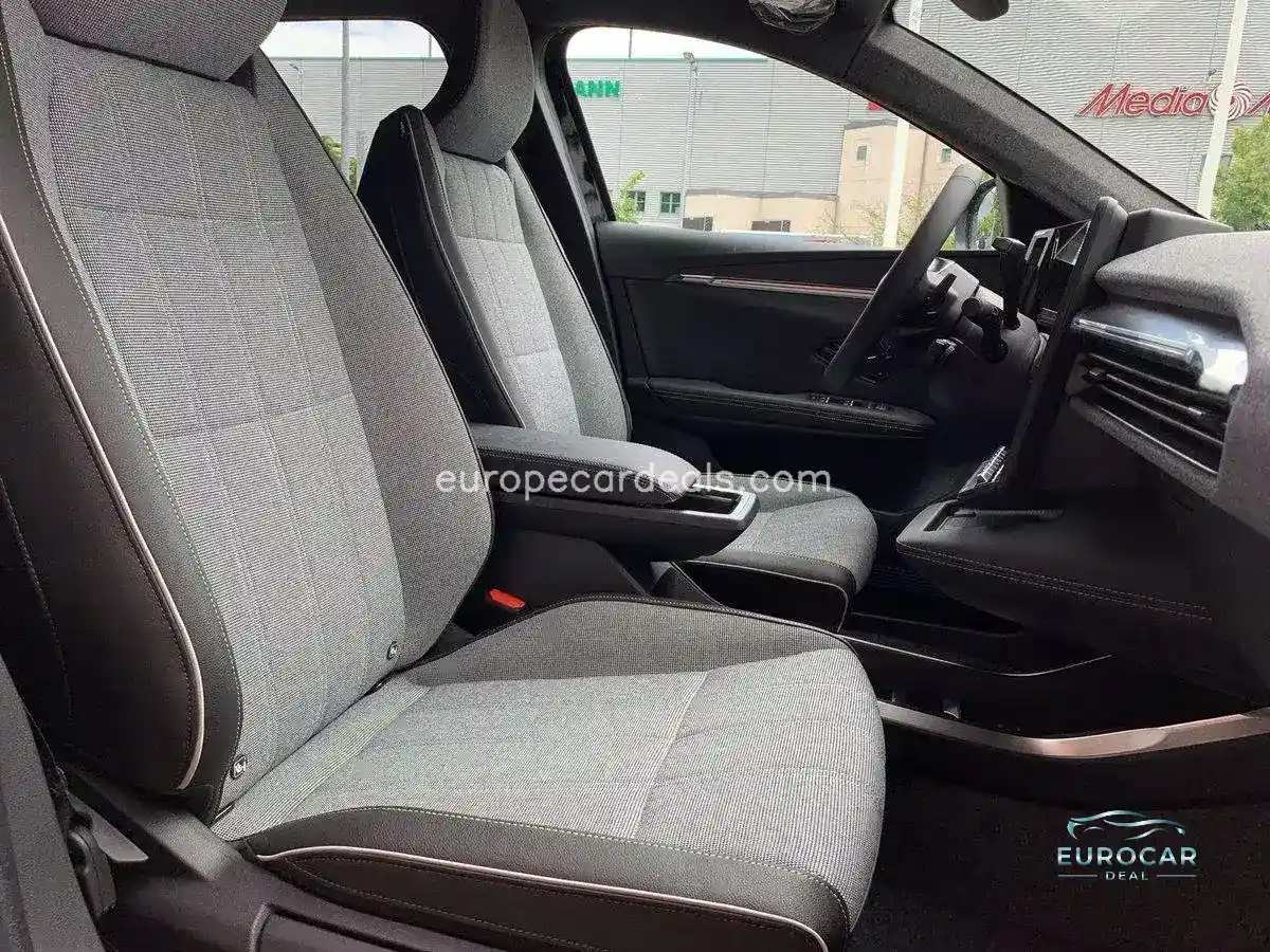 Renault Scenic E-TECH