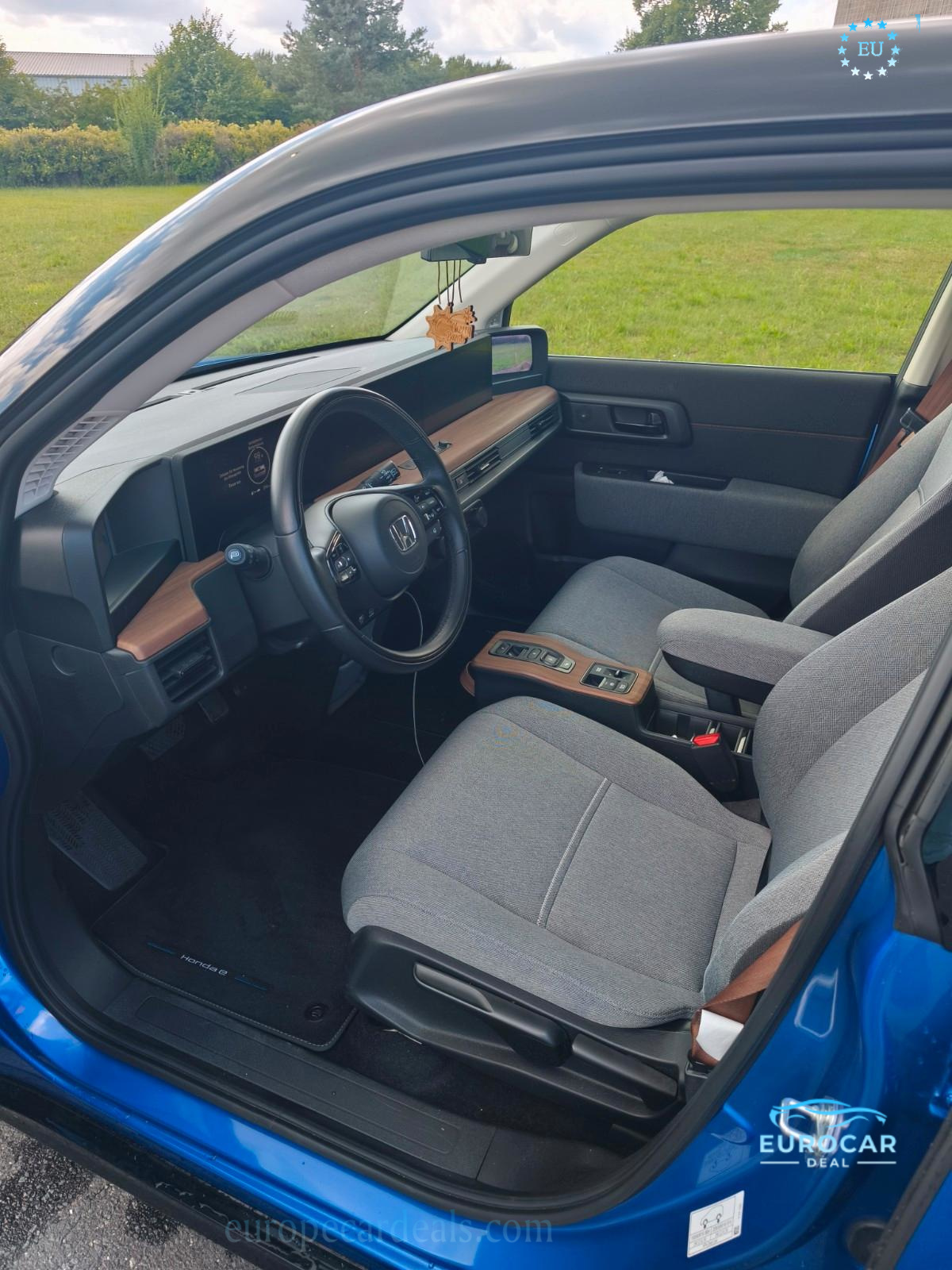 Honda e