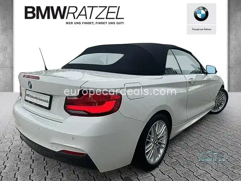 BMW 230