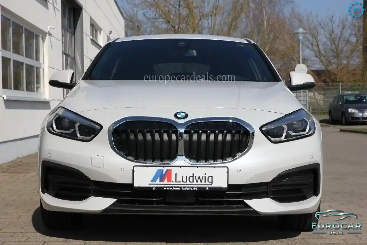 BMW 118