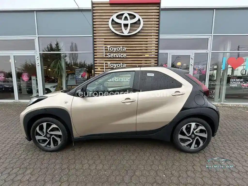 Toyota Aygo (X)