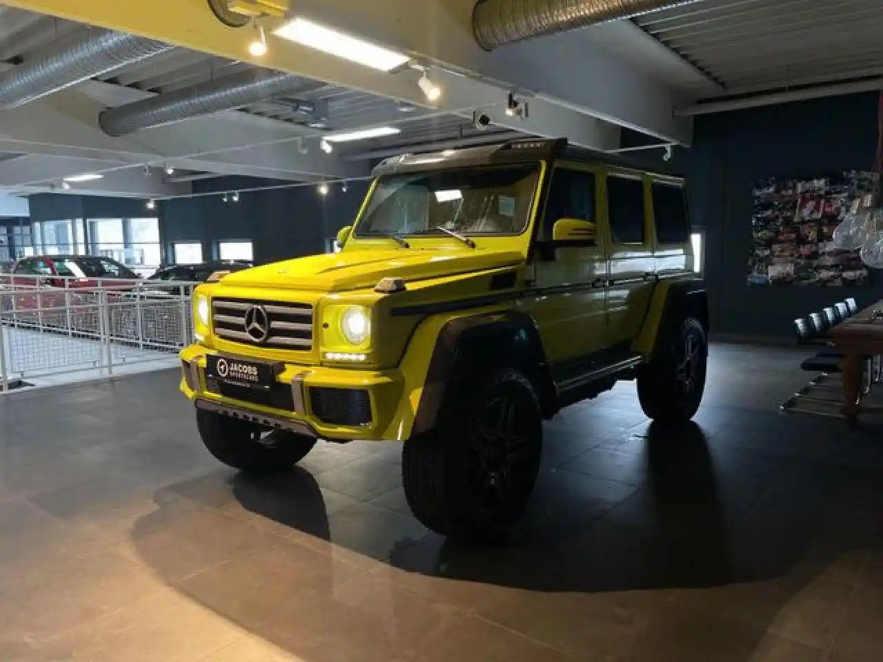 Mercedes-Benz G 500