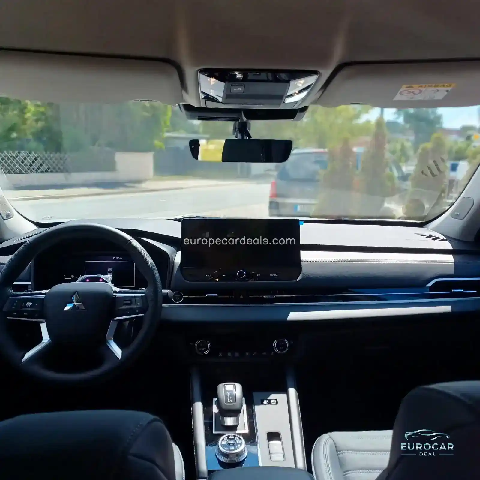 Mitsubishi Plug-in Hybrid Outlander