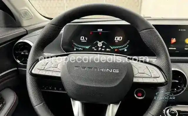 DFSK Forthing 5