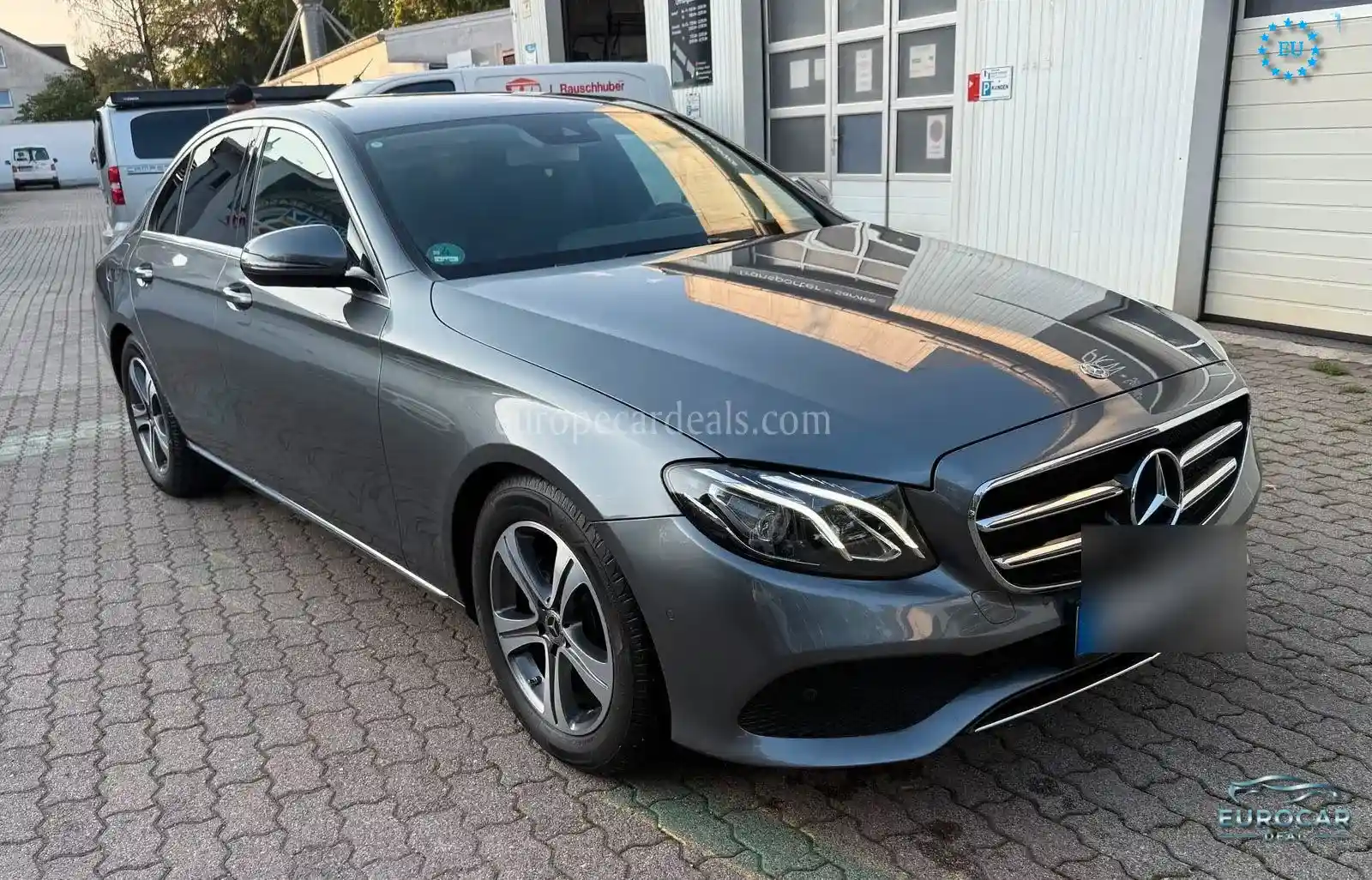 Mercedes-Benz E 200
