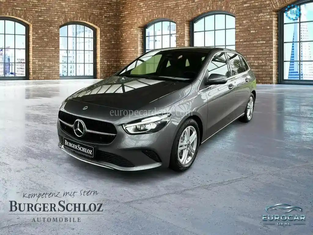 Mercedes-Benz B 180