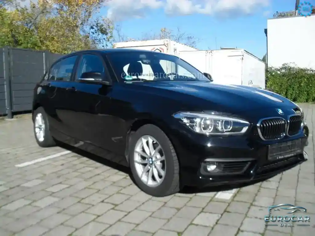 BMW 118