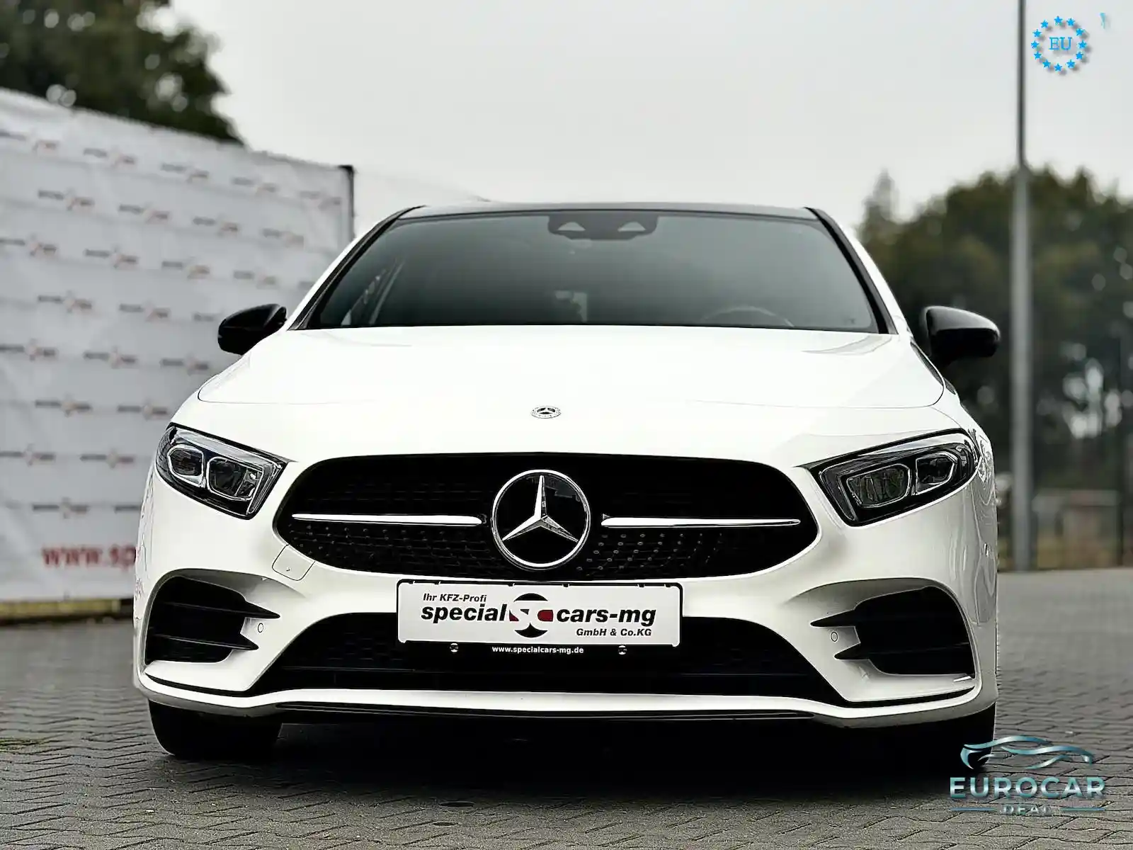 Mercedes-Benz A 220