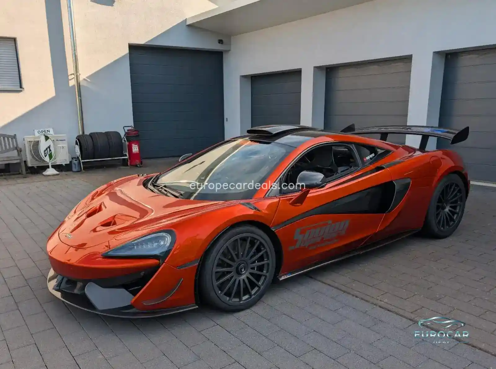 McLaren 620R