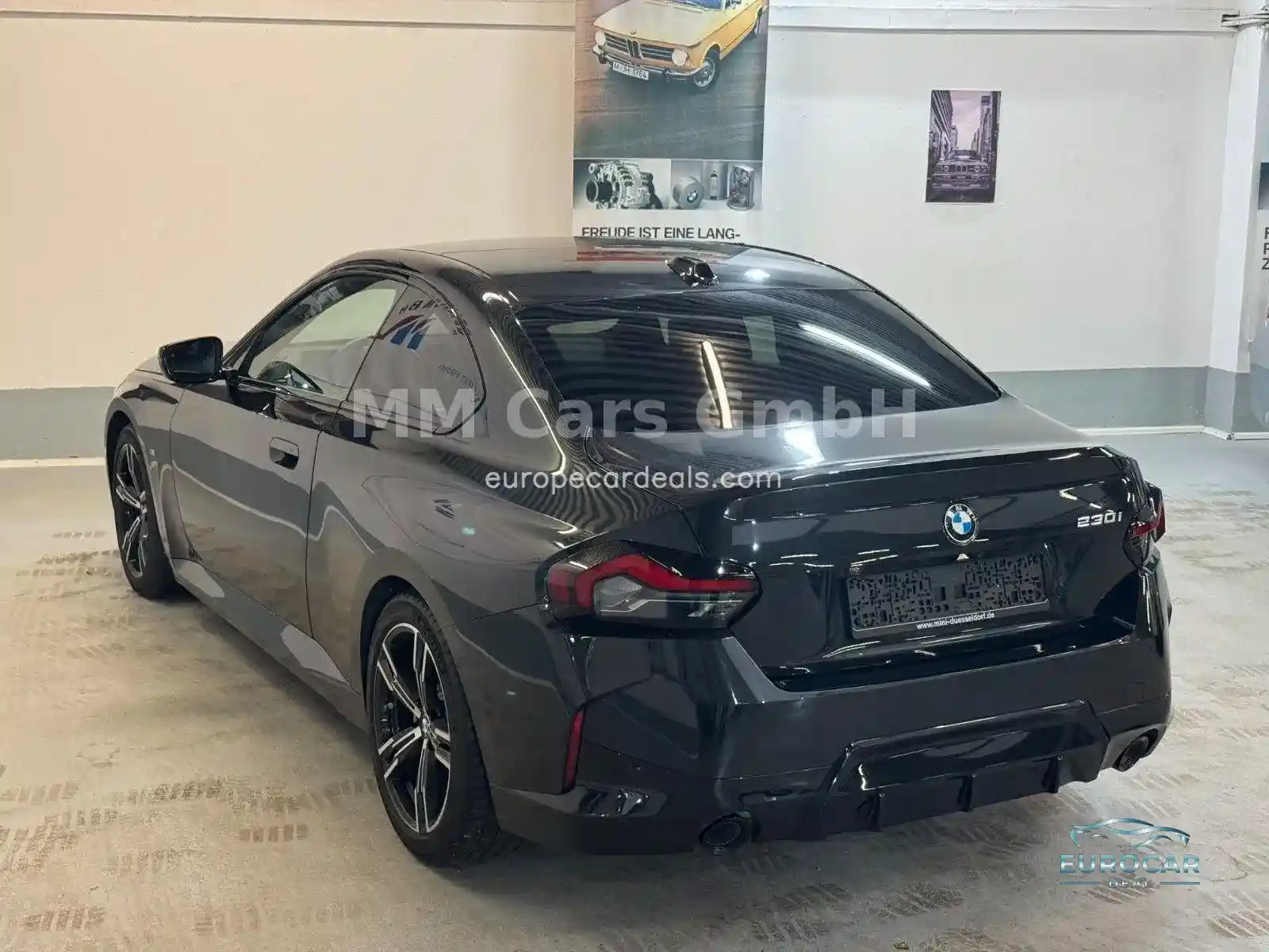 BMW 230