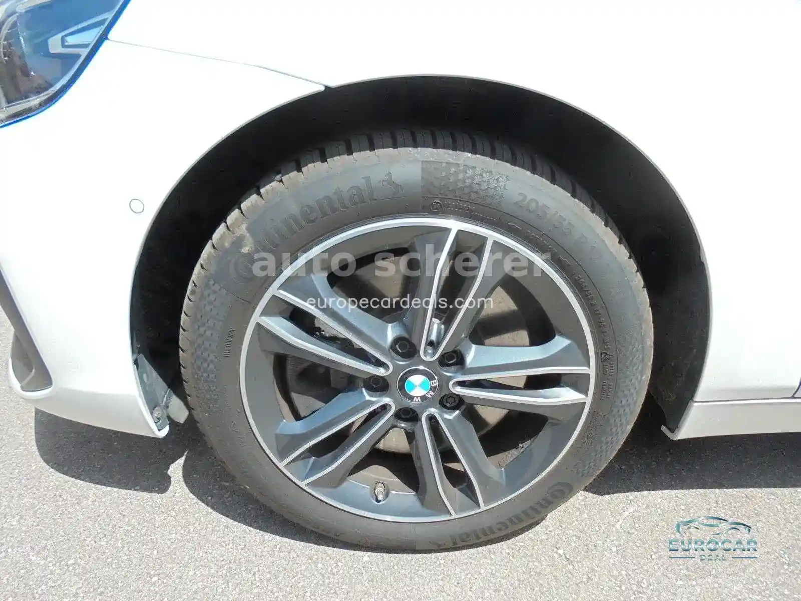 BMW 220
