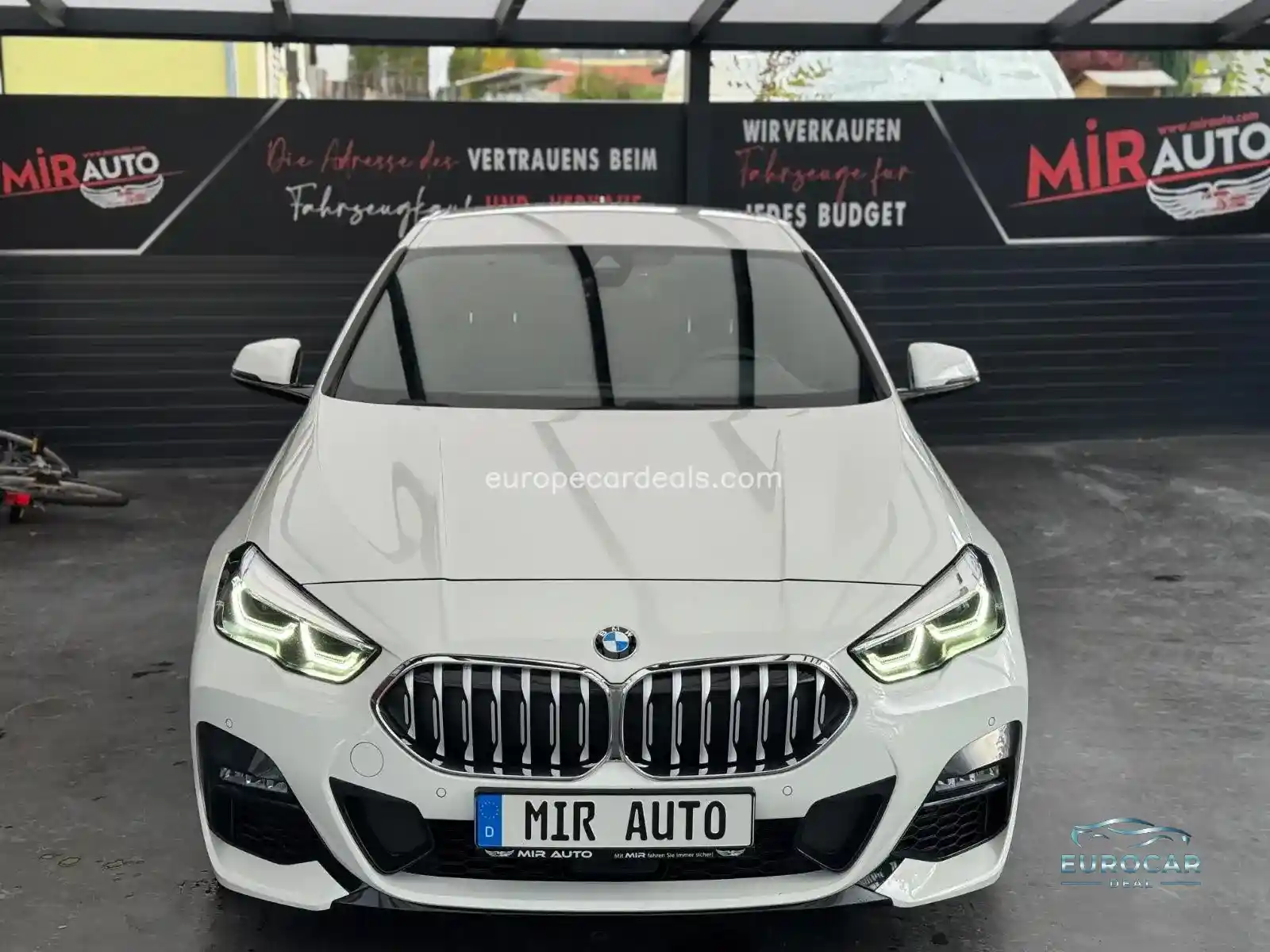 BMW 218