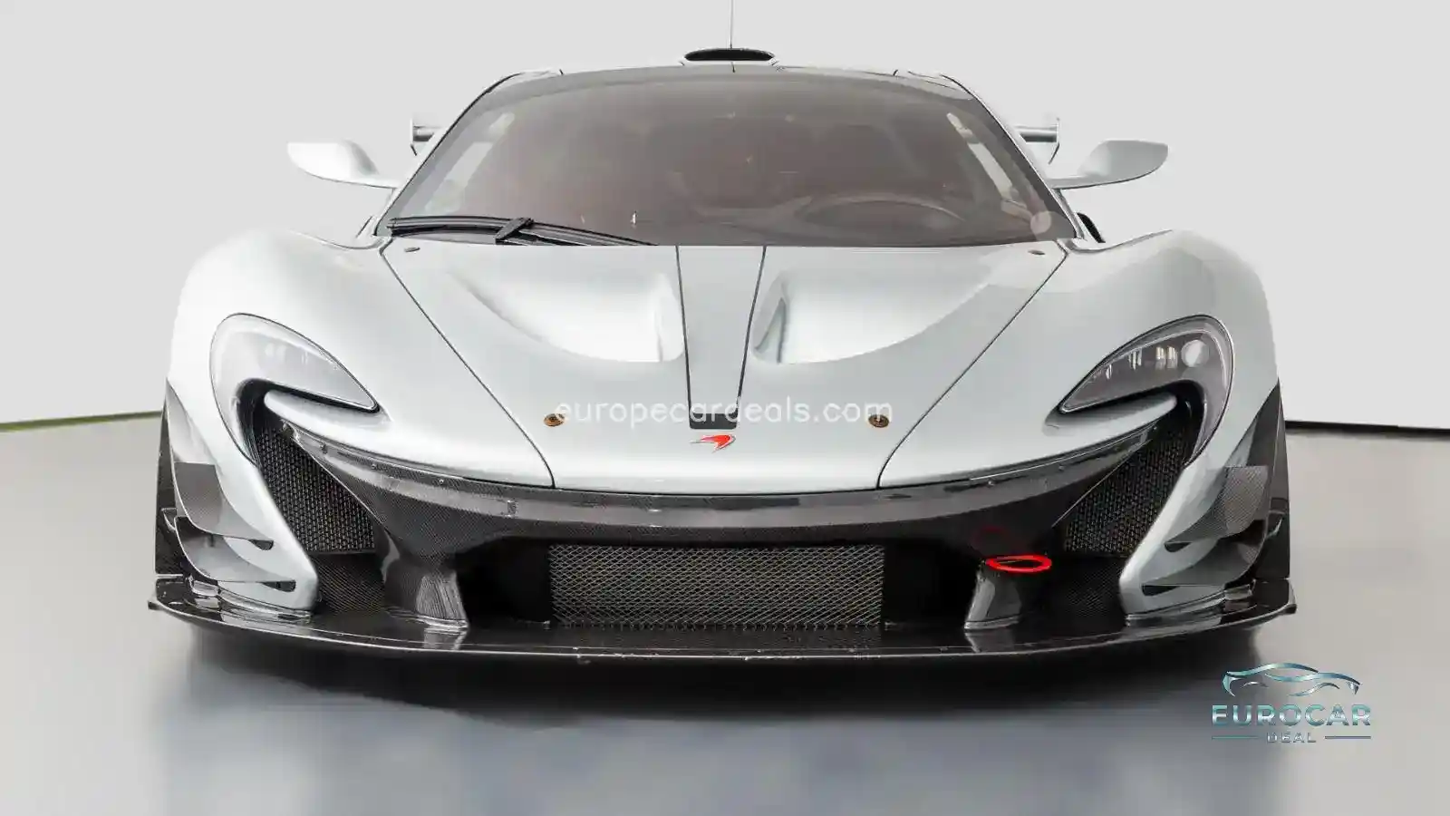 McLaren P1