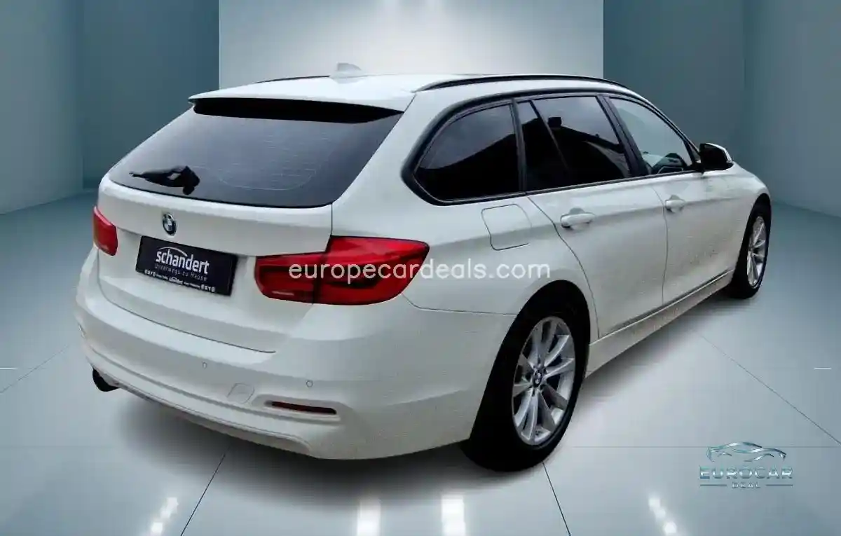 BMW 320