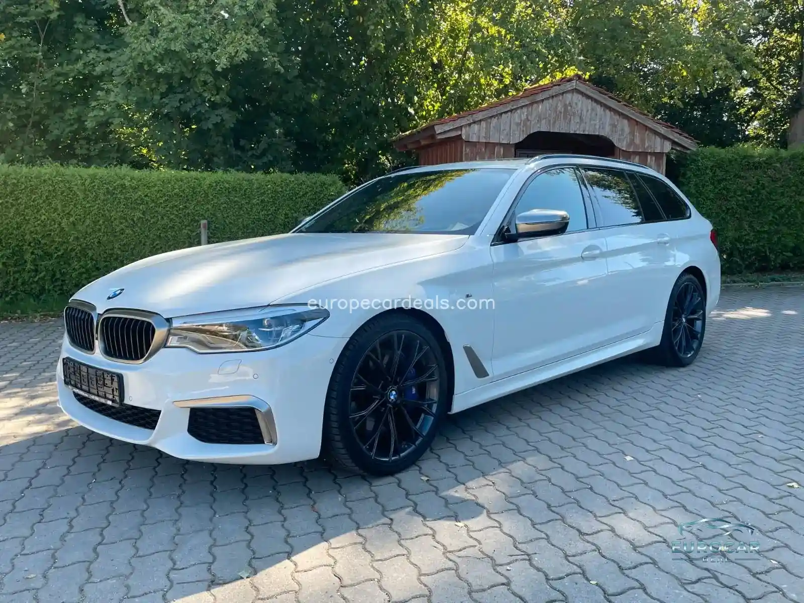 BMW M550