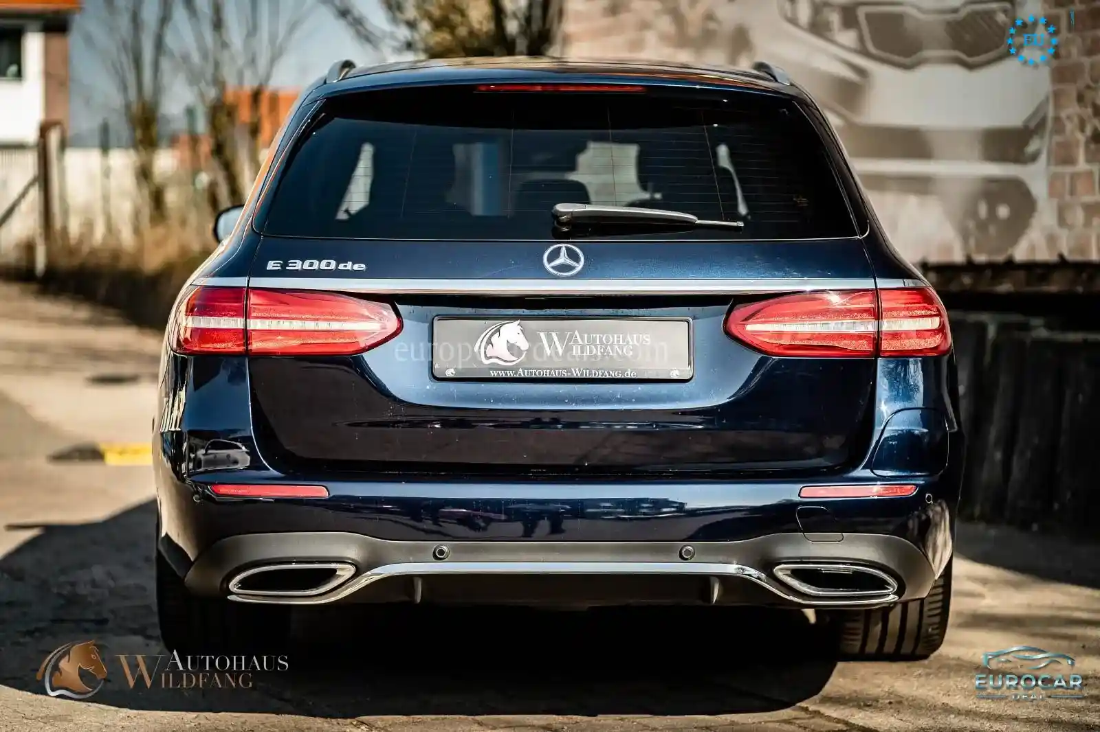 Mercedes-Benz E 300