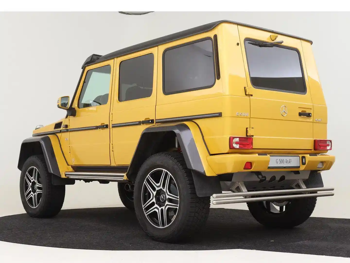 Mercedes-Benz G 500