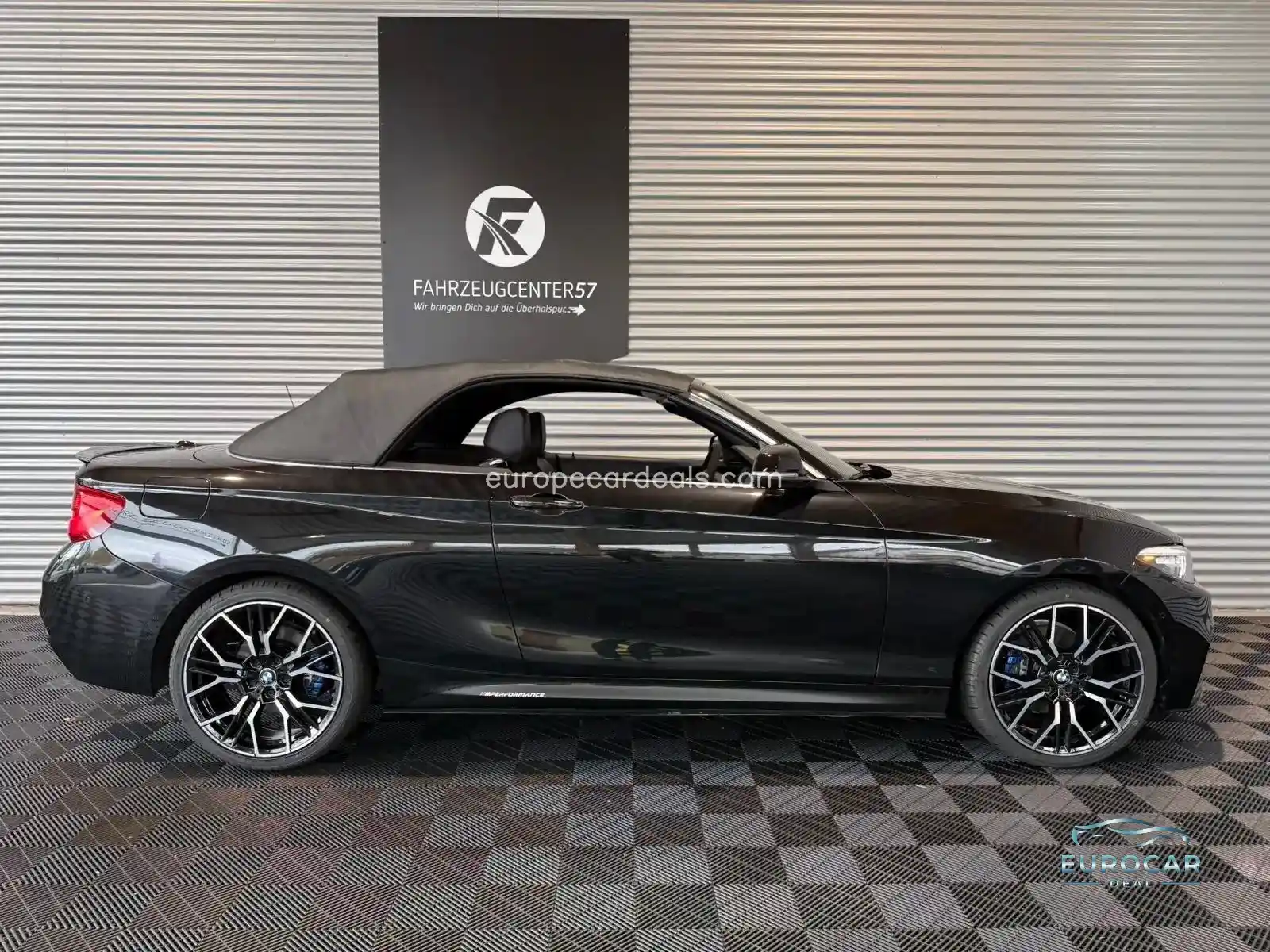 BMW 230