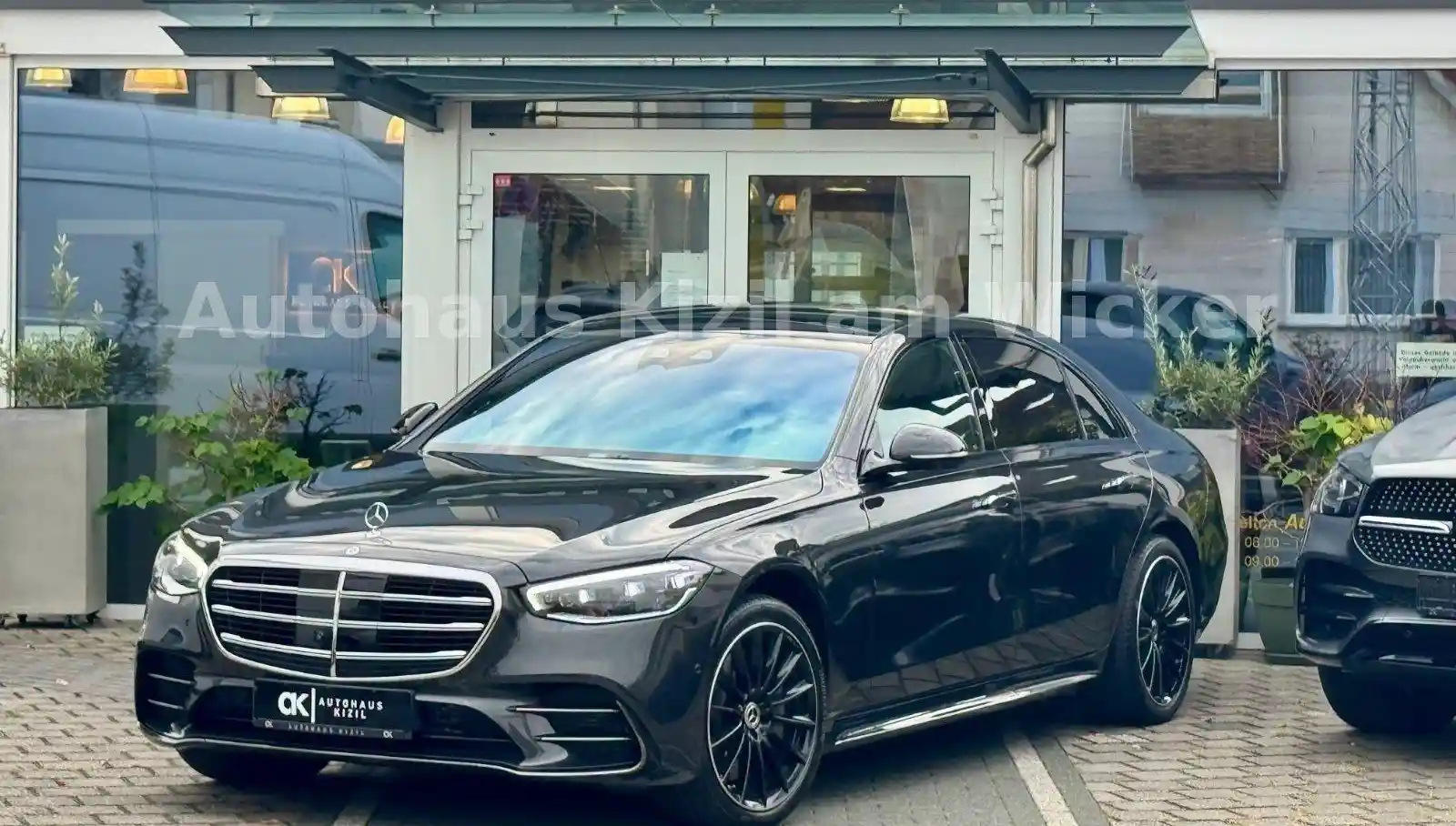 Mercedes-Benz S 400