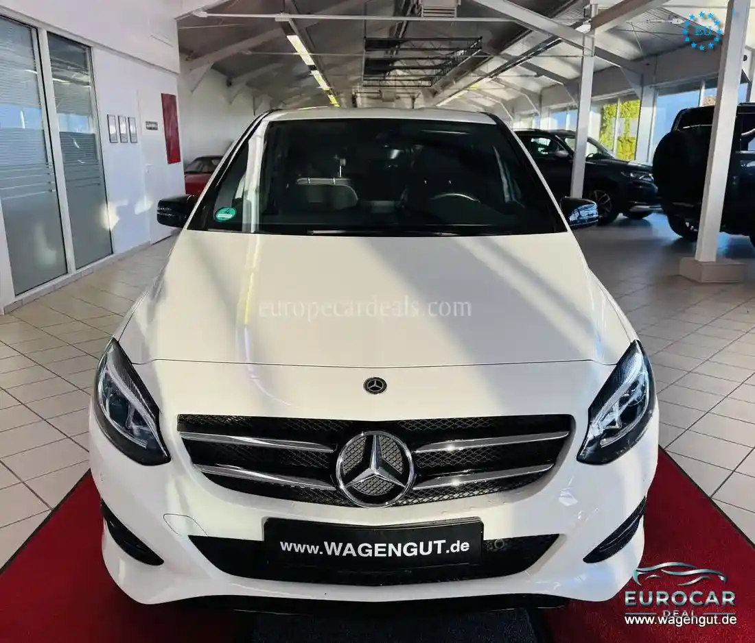 Mercedes-Benz B 200