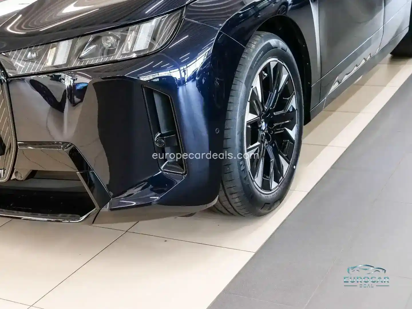 BMW iX