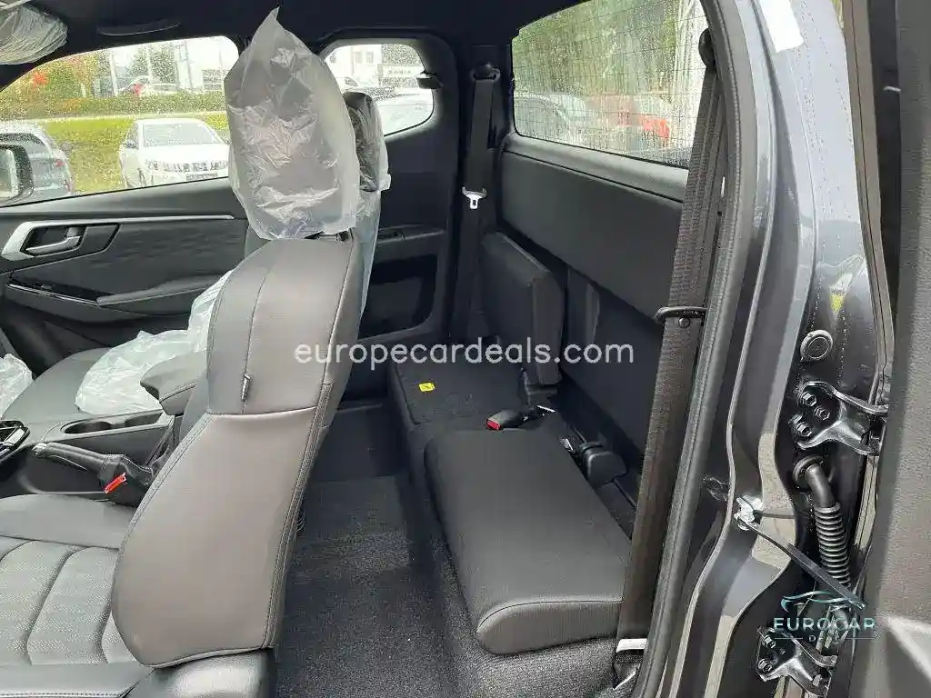 Space Cab 4WD Autm. LS
