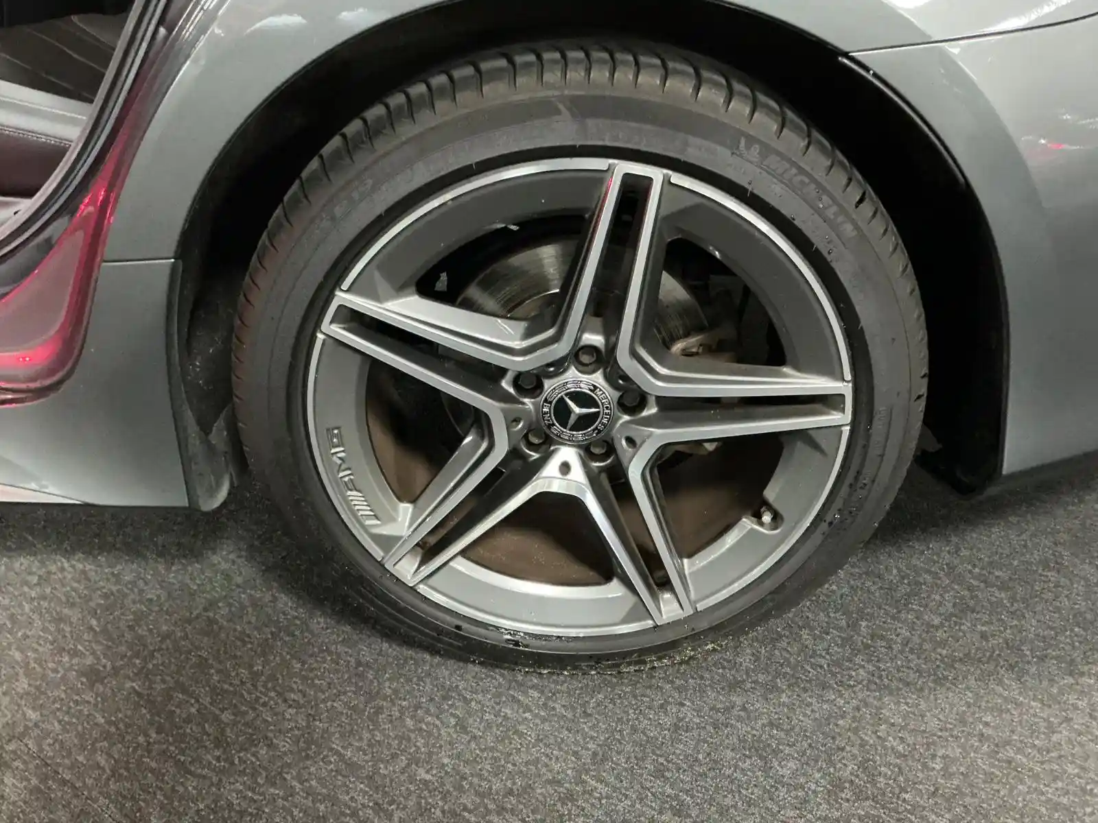 Mercedes-Benz CLS 300