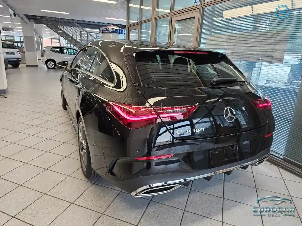 Mercedes-Benz CLA 180 Shooting Brake